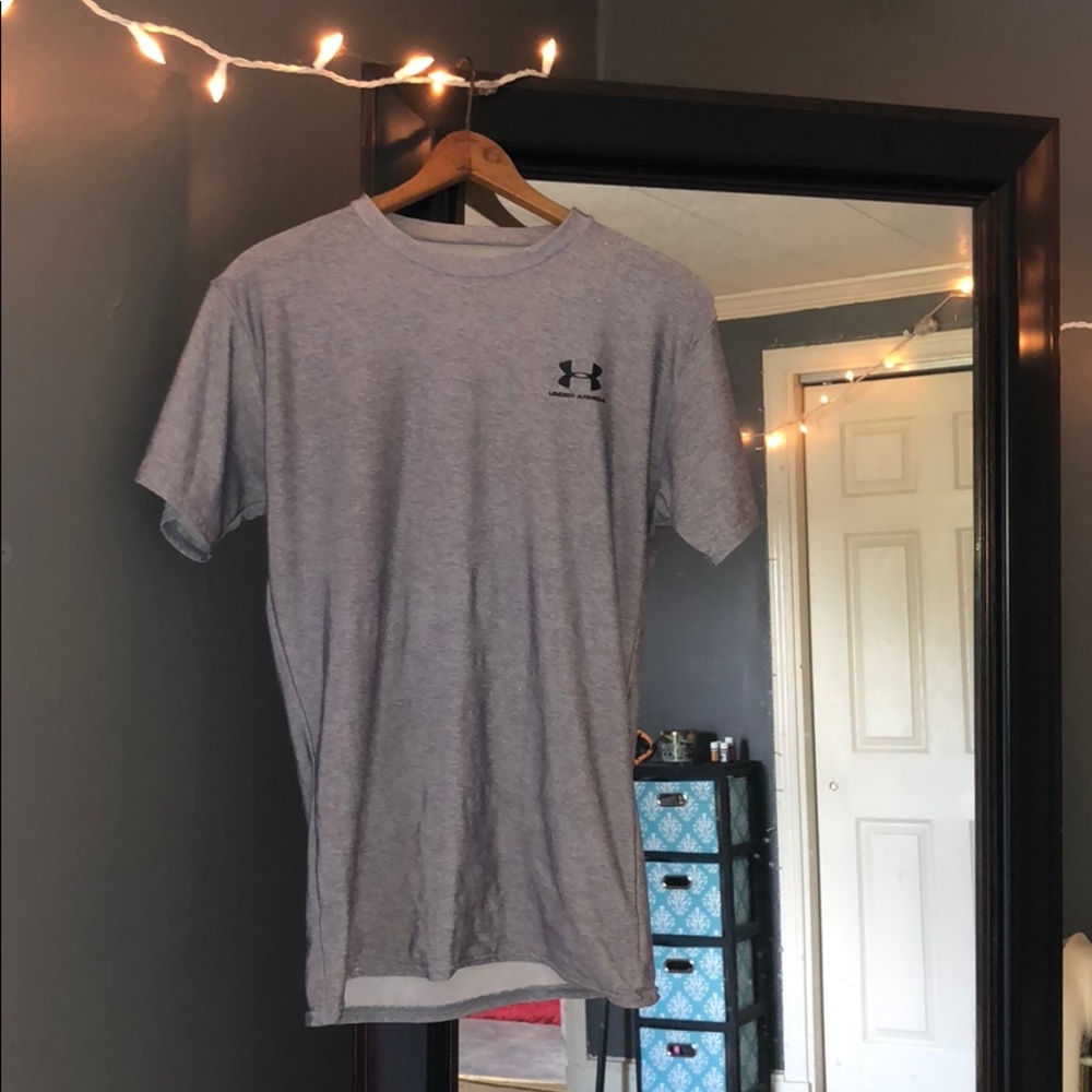 under armour t shirt